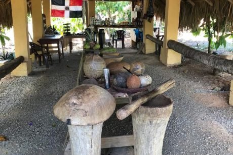 Chocolate Ranch Experience + Round Mountain Miches Tour